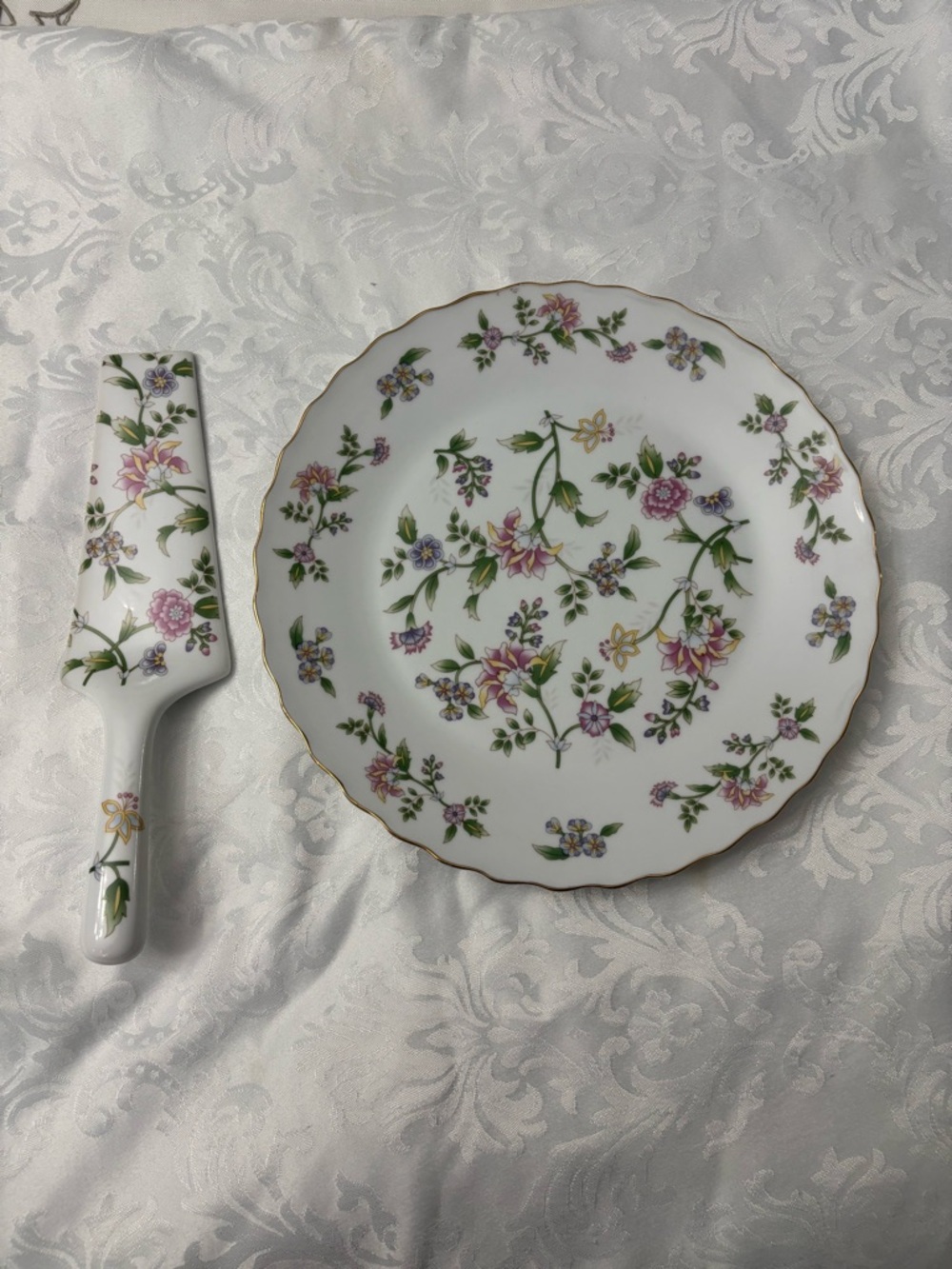 VTN Floral Porcelain Cake Plate and Server White with Pink Green Floral Pattern